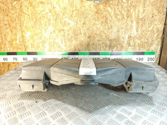 Корпус воздушного фильтра Ml 164