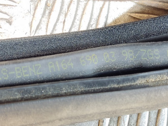 Уплотнитель двери задней правой Ml 164