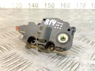 Моторчик заслонки отопителя Ml 164