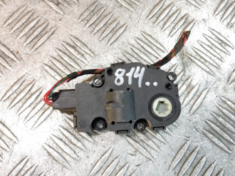 Моторчик заслонки отопителя Ml 164