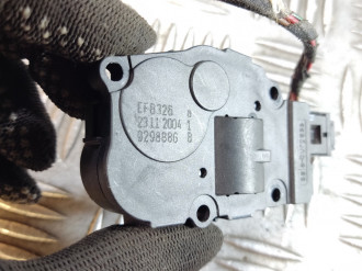 Моторчик заслонки отопителя Ml 164