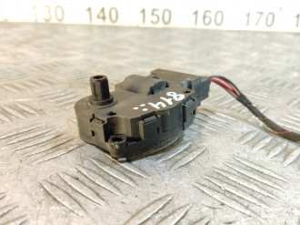 Моторчик заслонки отопителя Ml 164