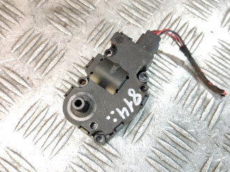 Моторчик заслонки отопителя Ml 164