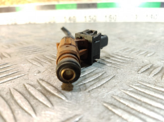 Форсунка двигателя Ml 164