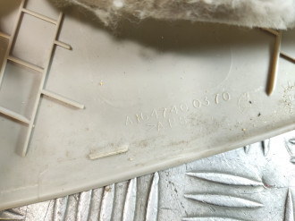 Обшивка крышки багажника Ml 164