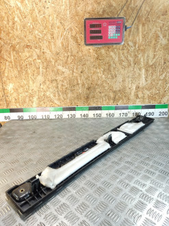 Обшивка багажника Ml 164