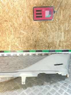 Обшивка стойки левая Ml 164