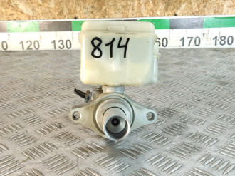 Цилиндр тормозов главный Ml 164