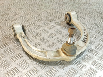 Рычаг передний верхний правый Ml 164