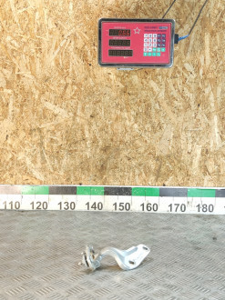 Петля багажника левая Ml 164