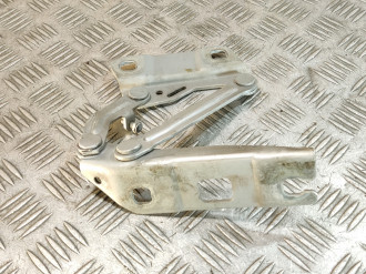 Петля капота левая Ml 164