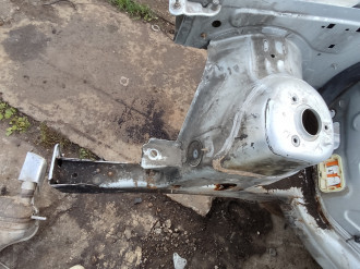 Лонжерон передний правый Ml 164