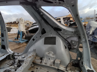 Крыло заднее правое Ml 164