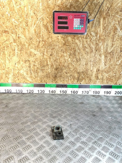 Ответная часть замка багажника Ml 164