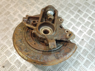 Кулак задний правый Ml 164