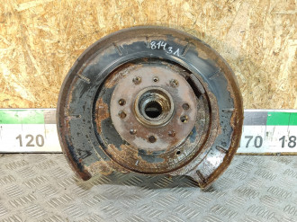 Кулак задний левый Ml 164