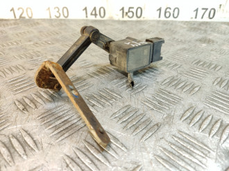 Датчик регулировки дорожного просвета Ml 164