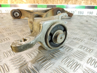 Рычаг передний левый нижний Ml 164