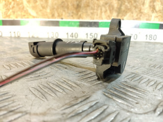 Датчик уровня масла Ml 164