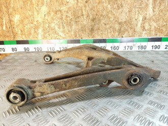 Рычаг задний нижний левый Ml 164