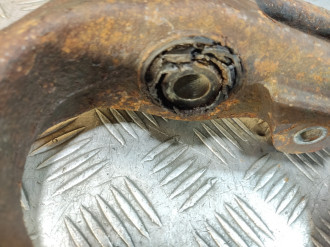 Рычаг задний нижний левый Ml 164