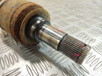 Полуось задняя левая Ml 164