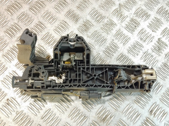 Кронштейн ручки задней правой Gl 166