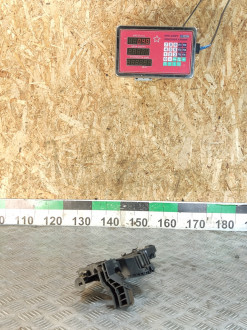 Кронштейн ручки задней правой Gl 166