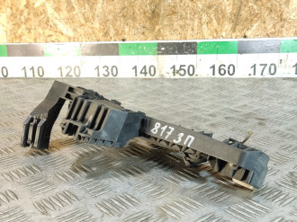 Кронштейн ручки задней правой Gl 166