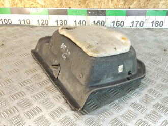 Обшивка багажника правая Gl 166