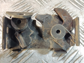 Замок капота Gl 166