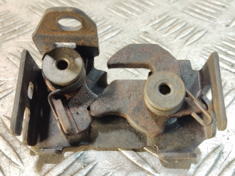 Замок капота Gl 166