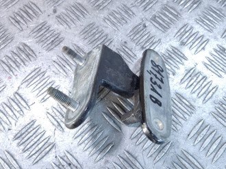 Петля двери задней левой верхняя Gl 166