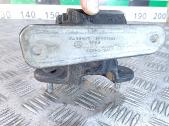 Петля двери задней правой нижняя Gl 166