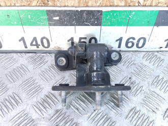 Петля двери задней левой нижняя Gl 166