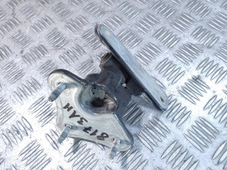 Петля двери задней левой нижняя Gl 166