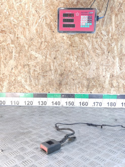 Ответная часть ремня безопасности Gl 166