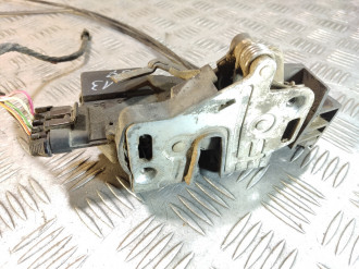 Замок двери задней левой Ml 163