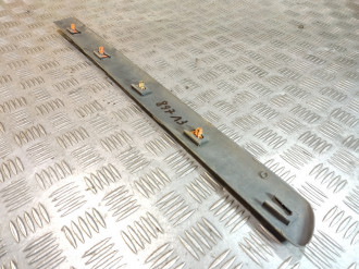 Молдинг двери задней левой Ml 163