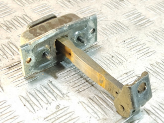 Ограничитель двери задний Ml 163