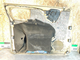 Обшивка двери передней правой Ml 163