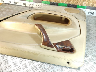 Обшивка двери задней правой Ml 163