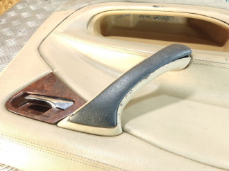 Обшивка двери задней левой Ml 163