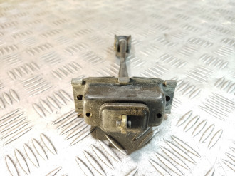 Ограничитель двери передний Ml 163