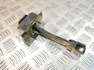 Ограничитель двери передний Ml 163