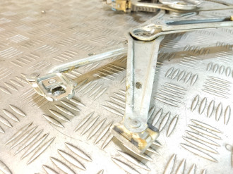 Стеклоподъемник передний правый Ml 163