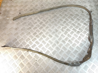 Уплотнитель двери передней правой Ml 163