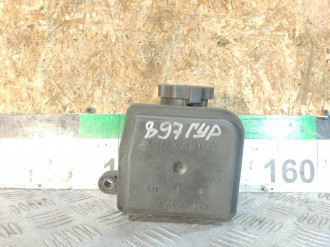 Бачок гидроусилителя Ml 163