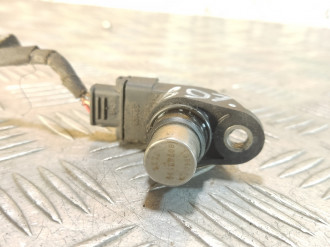 Датчик распредвала Ml 163