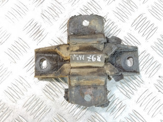 Опора кпп Ml 163